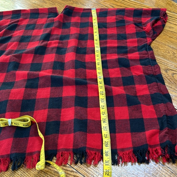 Red and black Buffalo plaid open from wrap. One size. Handmade. - Picture 7 of 8